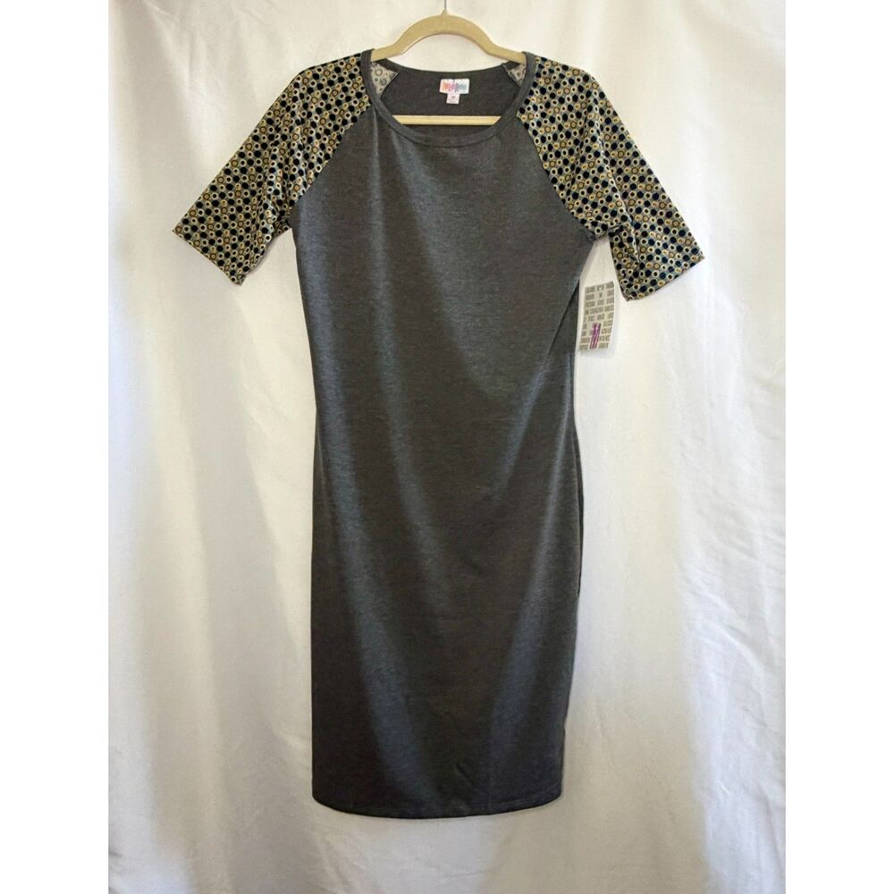 NWT gray LuLaRoe Julia bodycon dress. Size medium